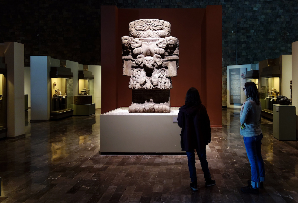 Coatlicue, c. 1500, Mexica (Aztec), found on the SE edge of the Plaza Mayor/Zocalo in Mexico City, basalt, 257 cm high (National Museum of Anthropology, Mexico City; photo: Steven Zucker, CC BY-NC-SA 2.0)