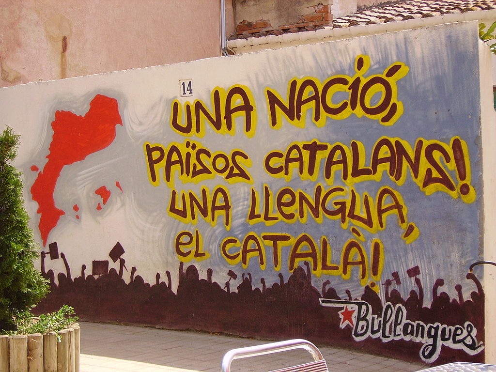 Mural supporting Catalan independence